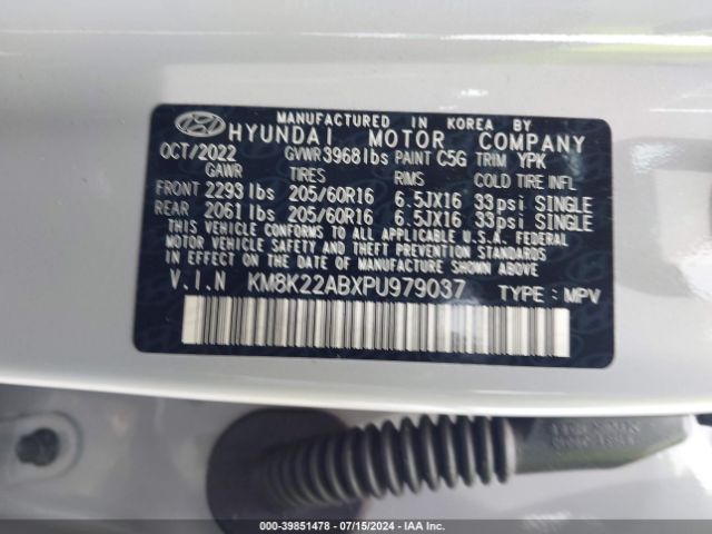 Photo 8 VIN: KM8K22ABXPU979037 - HYUNDAI KONA 