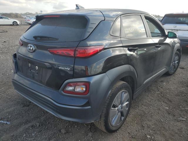 Photo 3 VIN: KM8K23AG0MU135022 - HYUNDAI KONA SEL 