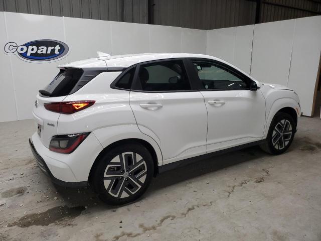 Photo 2 VIN: KM8K23AG0PU193698 - HYUNDAI KONA SE 