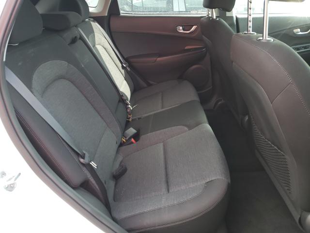 Photo 5 VIN: KM8K23AG3NU139096 - HYUNDAI KONA SEL 