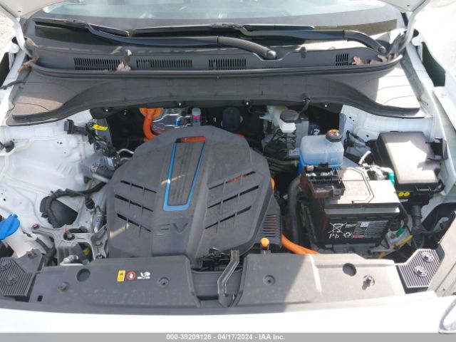 Photo 9 VIN: KM8K23AG7PU160990 - HYUNDAI KONA ELECTRIC 