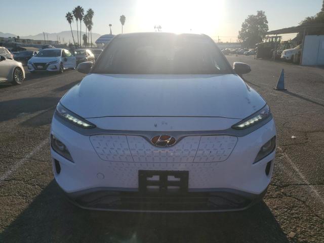 Photo 4 VIN: KM8K23AG8MU130716 - HYUNDAI KONA SEL 