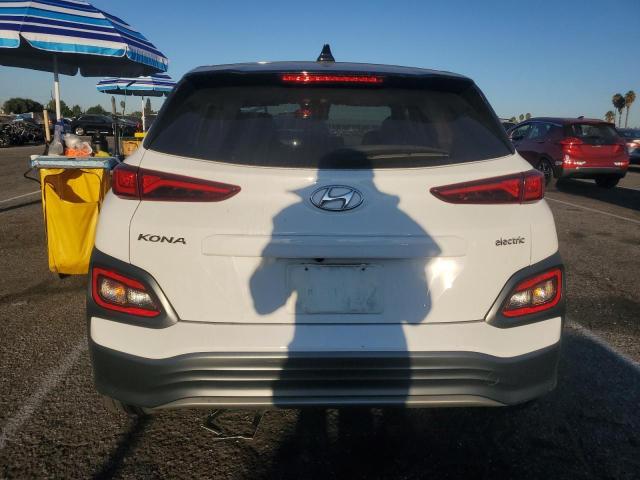 Photo 5 VIN: KM8K23AG8MU130716 - HYUNDAI KONA SEL 