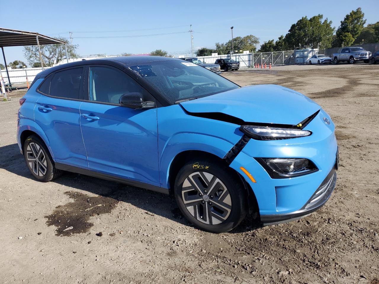 Photo 3 VIN: KM8K23AG9NU152273 - HYUNDAI KONA 