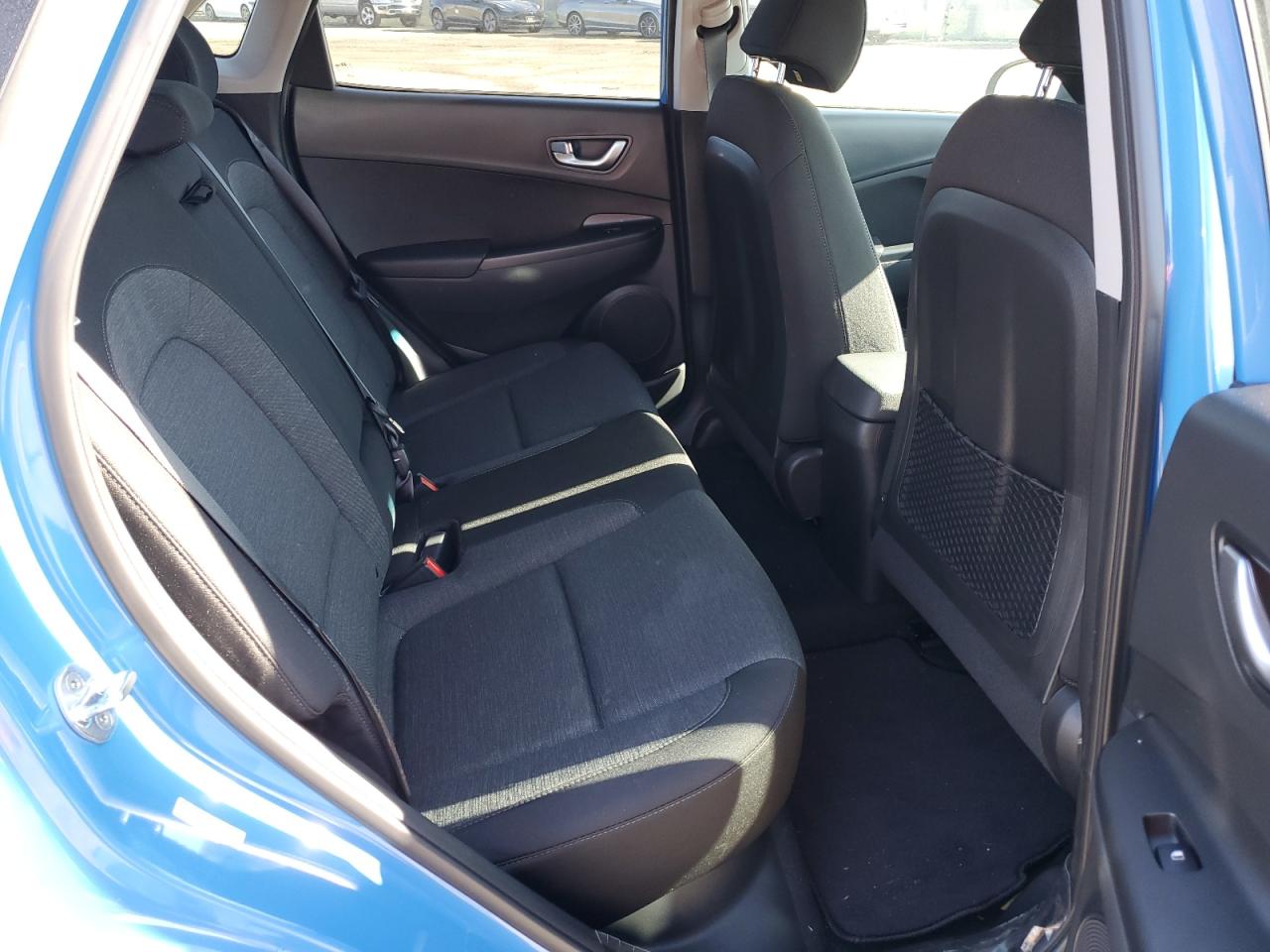 Photo 9 VIN: KM8K23AG9NU152273 - HYUNDAI KONA 