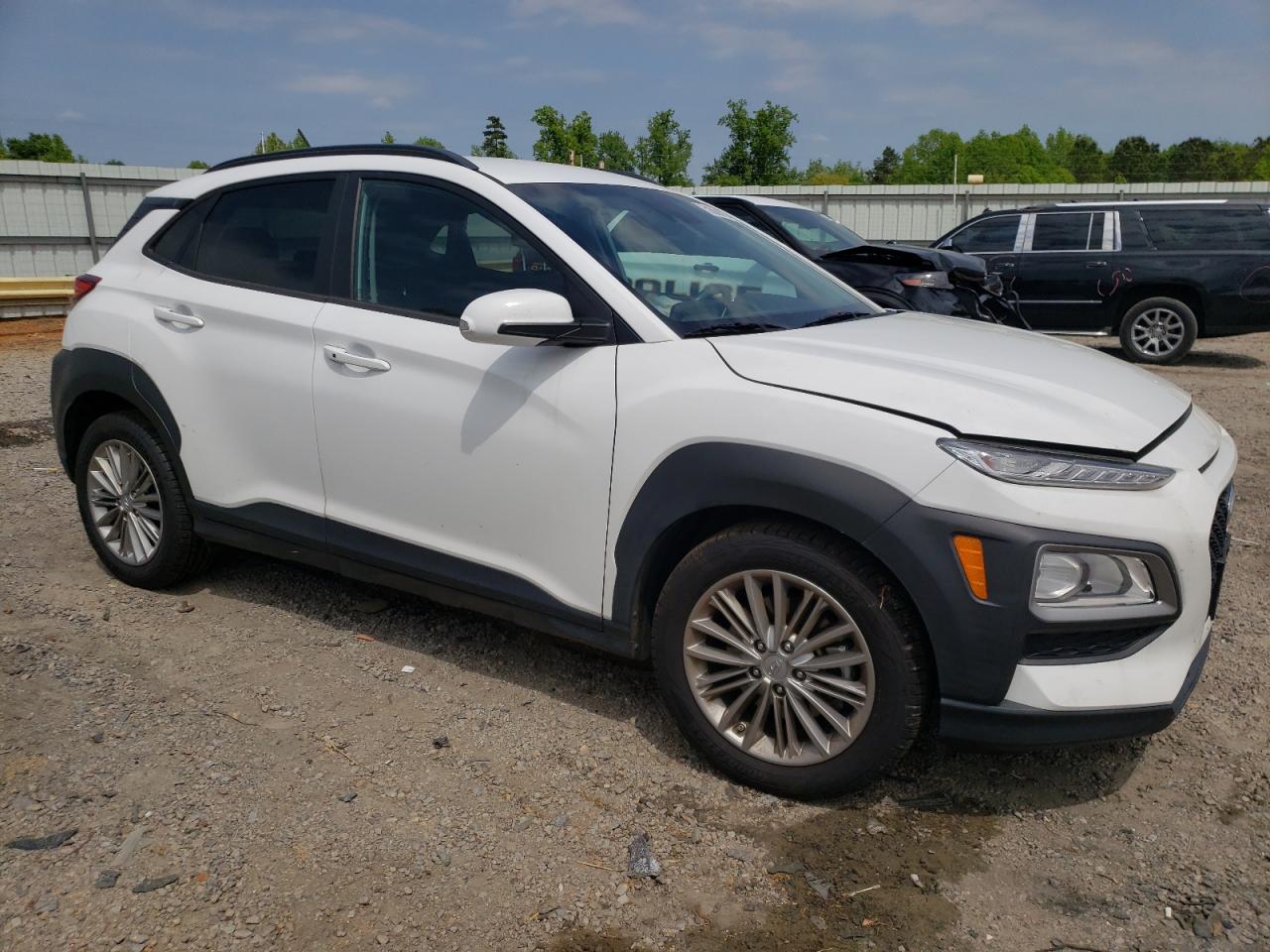 Photo 3 VIN: KM8K2CAA0MU727161 - HYUNDAI KONA 