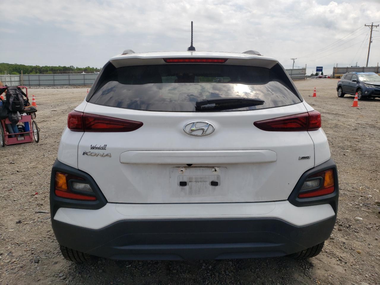 Photo 5 VIN: KM8K2CAA0MU727161 - HYUNDAI KONA 