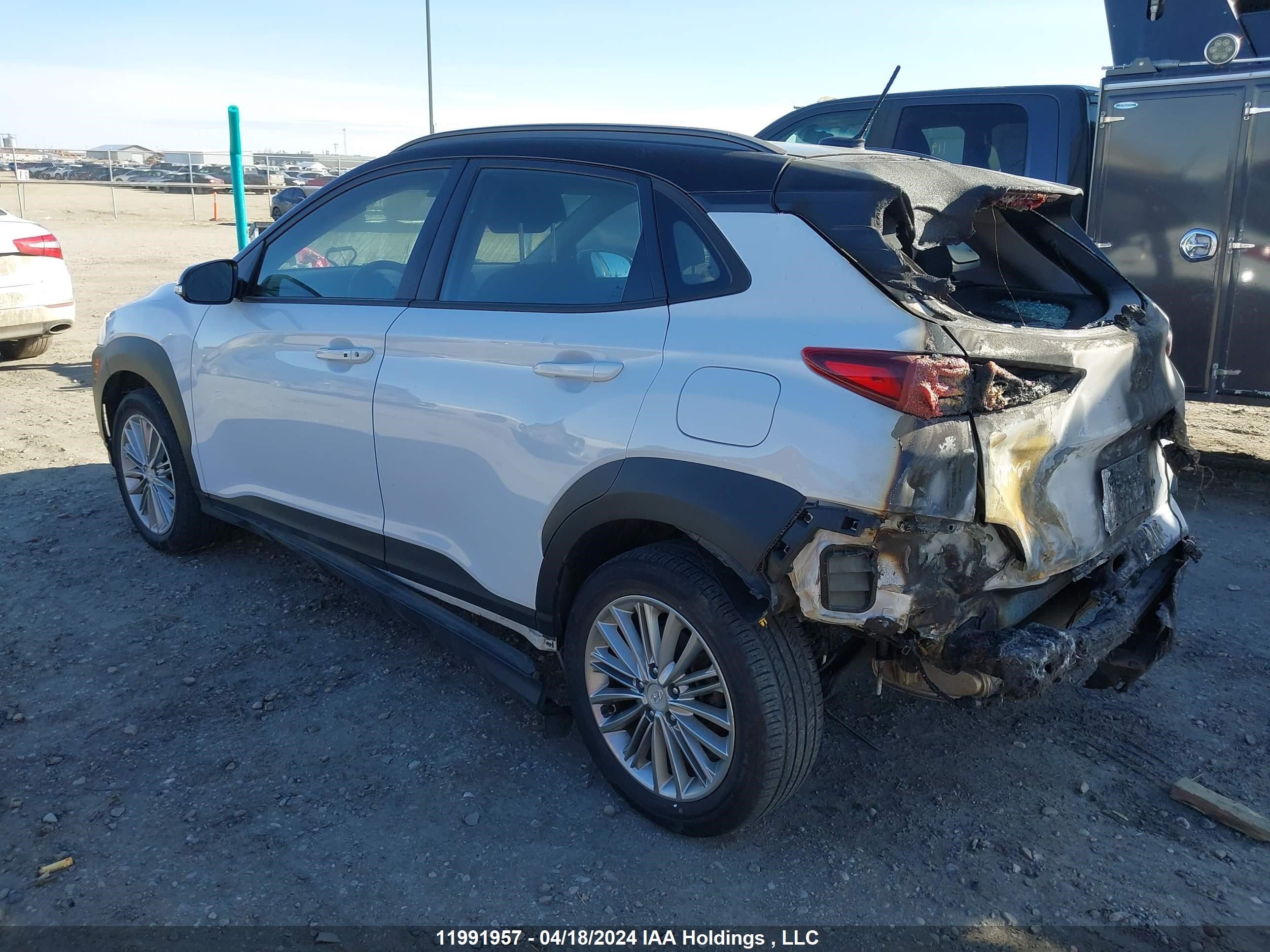 Photo 2 VIN: KM8K2CAA2KU362639 - HYUNDAI KONA 