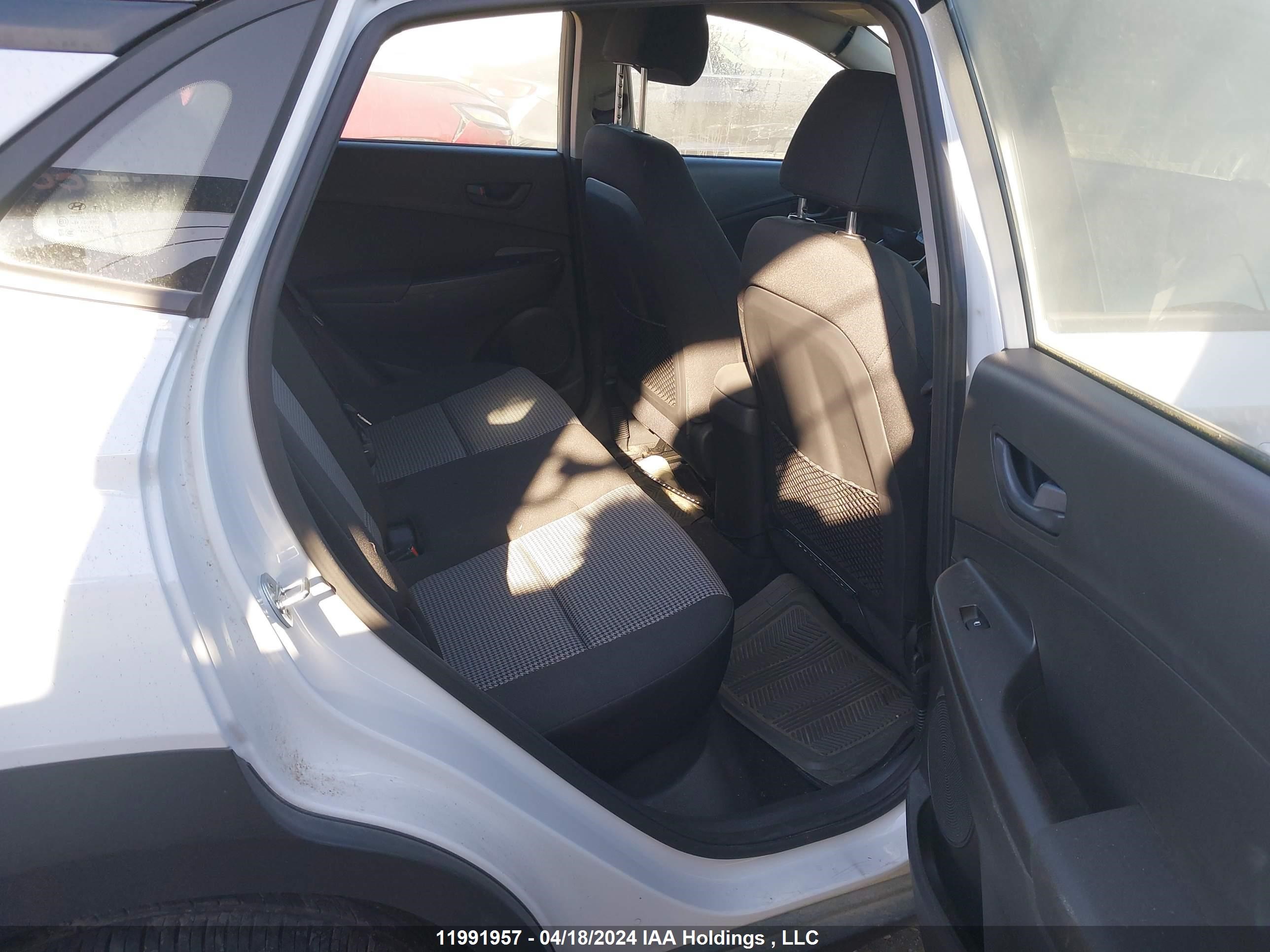 Photo 7 VIN: KM8K2CAA2KU362639 - HYUNDAI KONA 