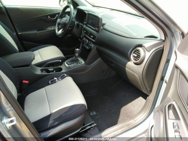 Photo 4 VIN: KM8K2CAA5LU478810 - HYUNDAI KONA 