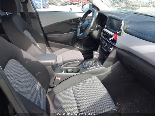 Photo 4 VIN: KM8K2CAA5MU606481 - HYUNDAI KONA 