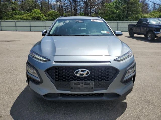 Photo 4 VIN: KM8K2CAA6MU607803 - HYUNDAI KONA SEL 