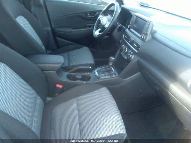 Photo 4 VIN: KM8K2CAA6MU613004 - HYUNDAI KONA 