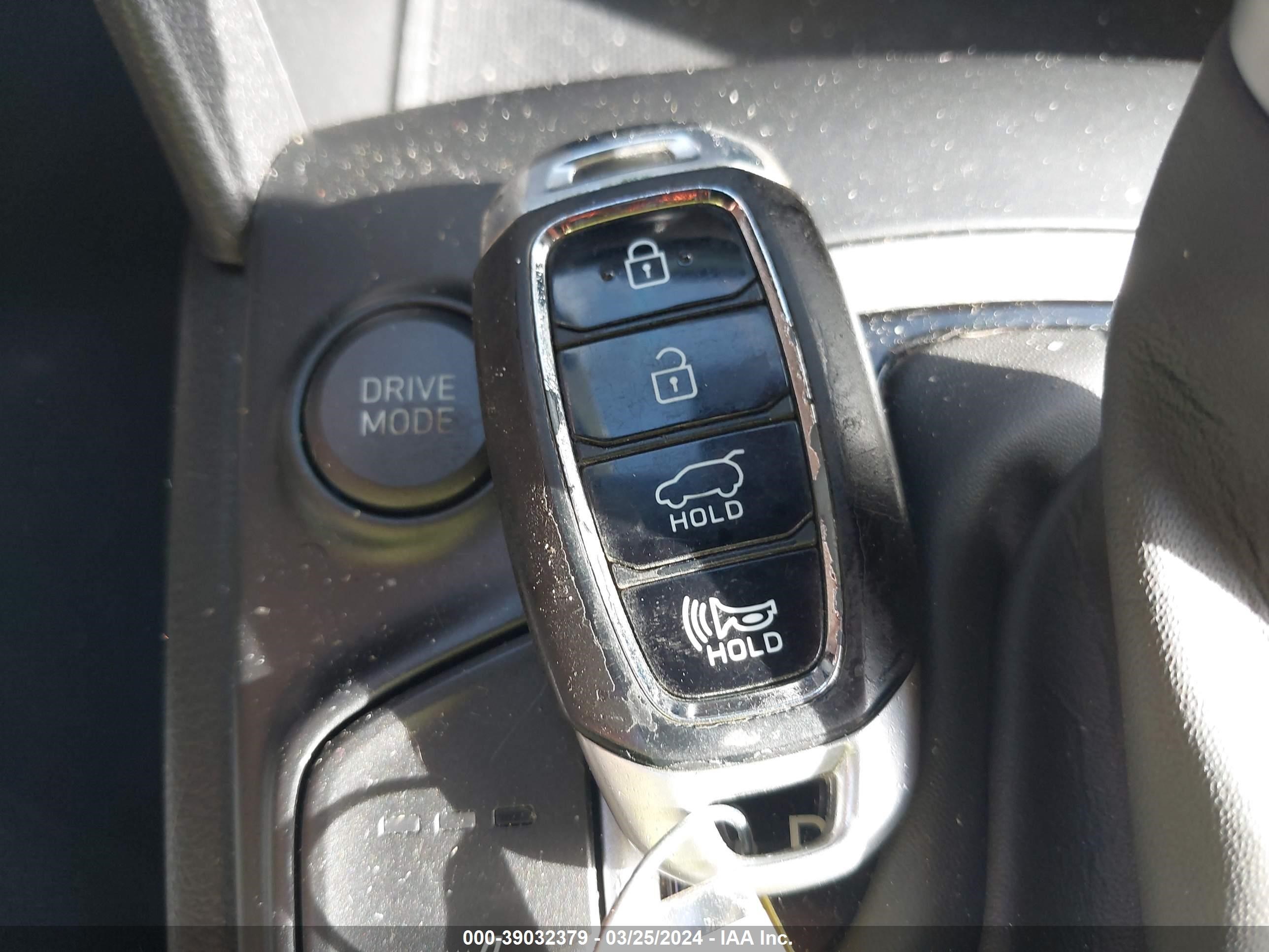 Photo 10 VIN: KM8K2CAA7MU649381 - HYUNDAI KONA 