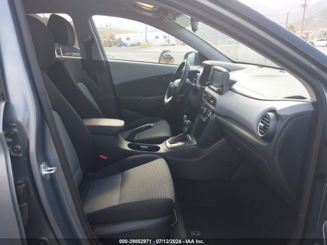 Photo 4 VIN: KM8K2CAA8JU087910 - HYUNDAI KONA 