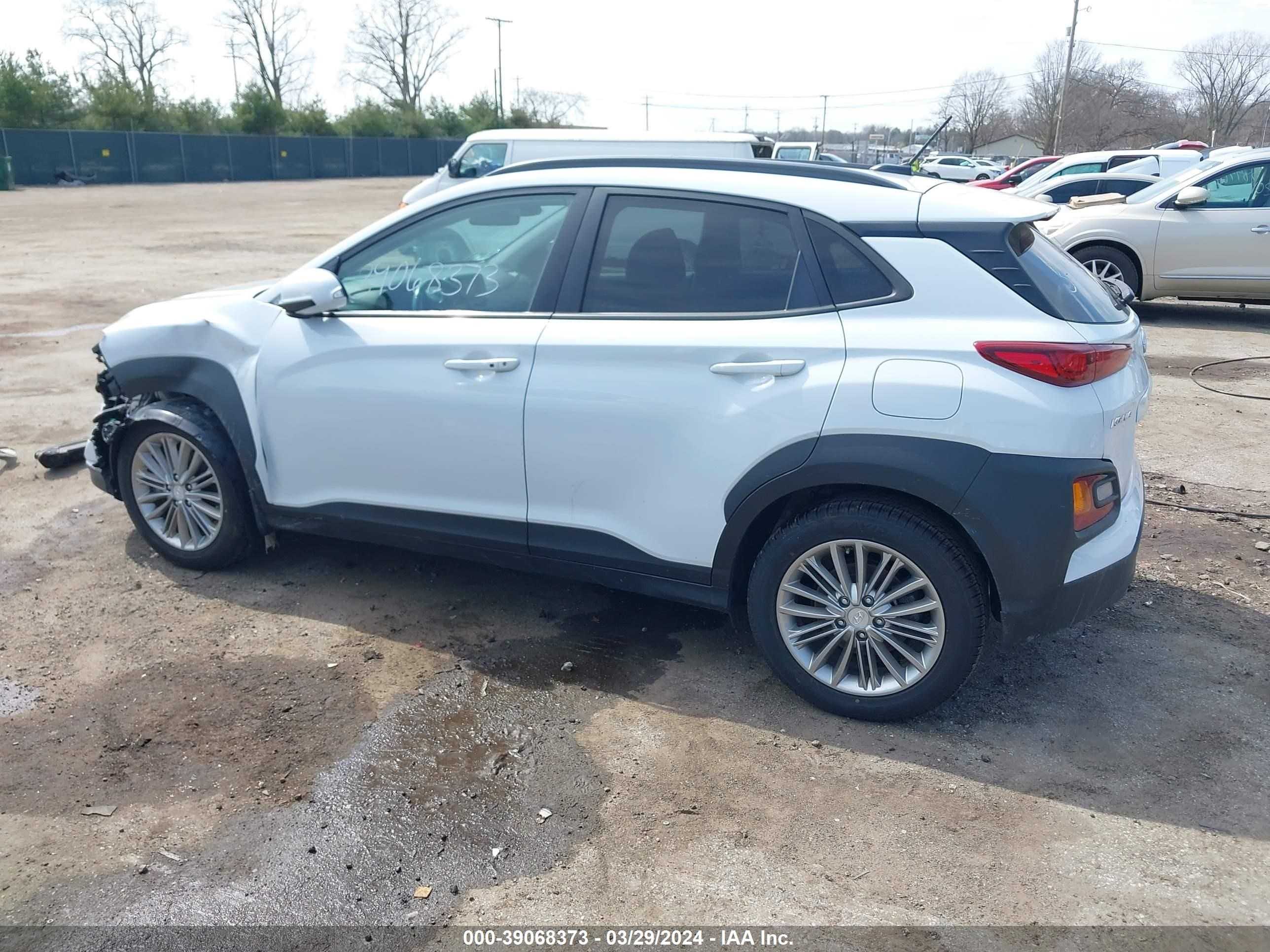 Photo 14 VIN: KM8K2CAA8KU250234 - HYUNDAI KONA 