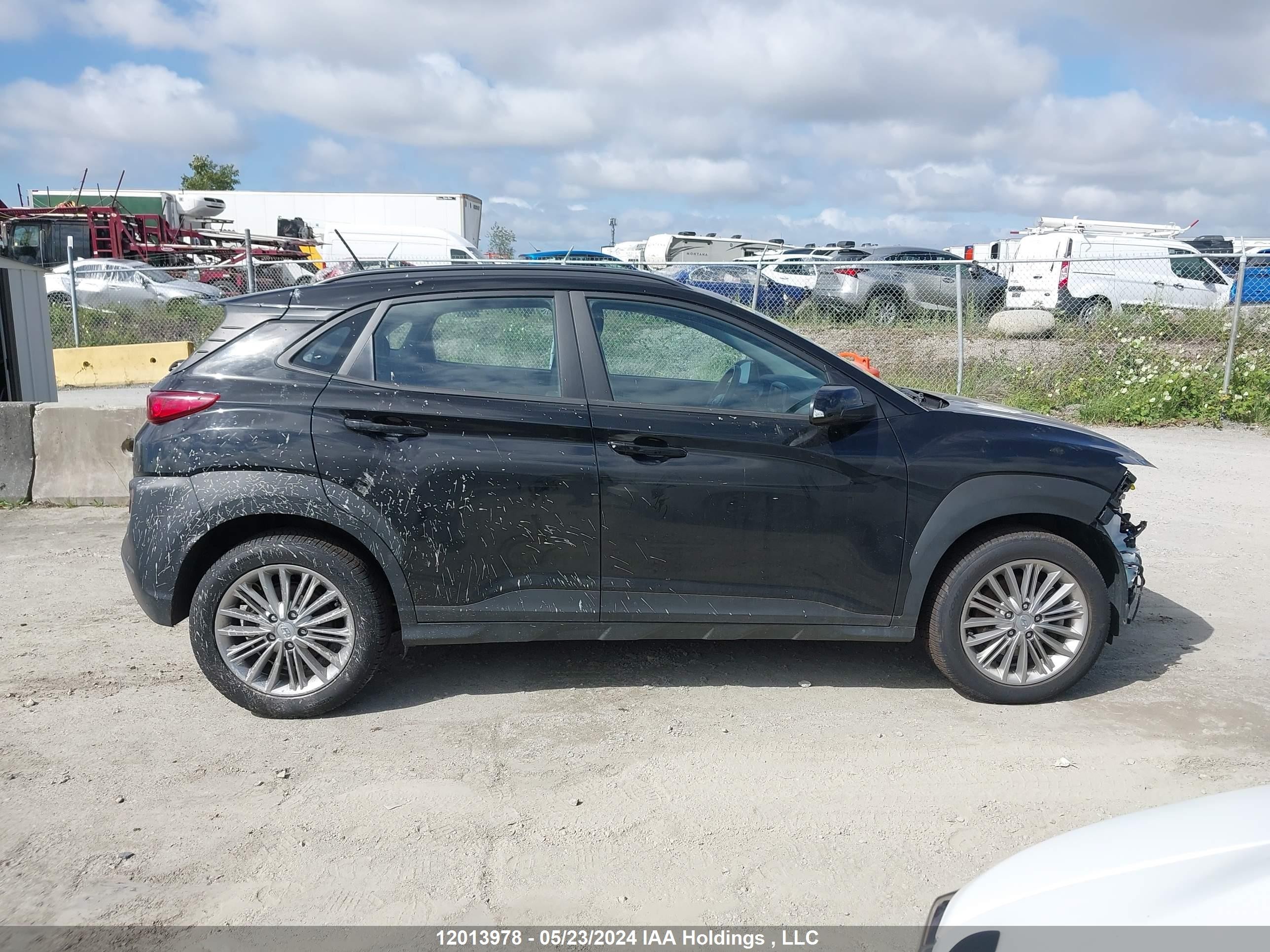 Photo 13 VIN: KM8K2CAA8MU700693 - HYUNDAI KONA 