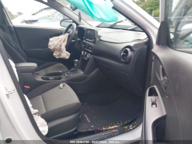 Photo 4 VIN: KM8K2CAA9KU235273 - HYUNDAI KONA 