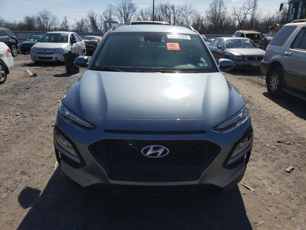 Photo 4 VIN: KM8K2CAA9LU476364 - HYUNDAI KONA 