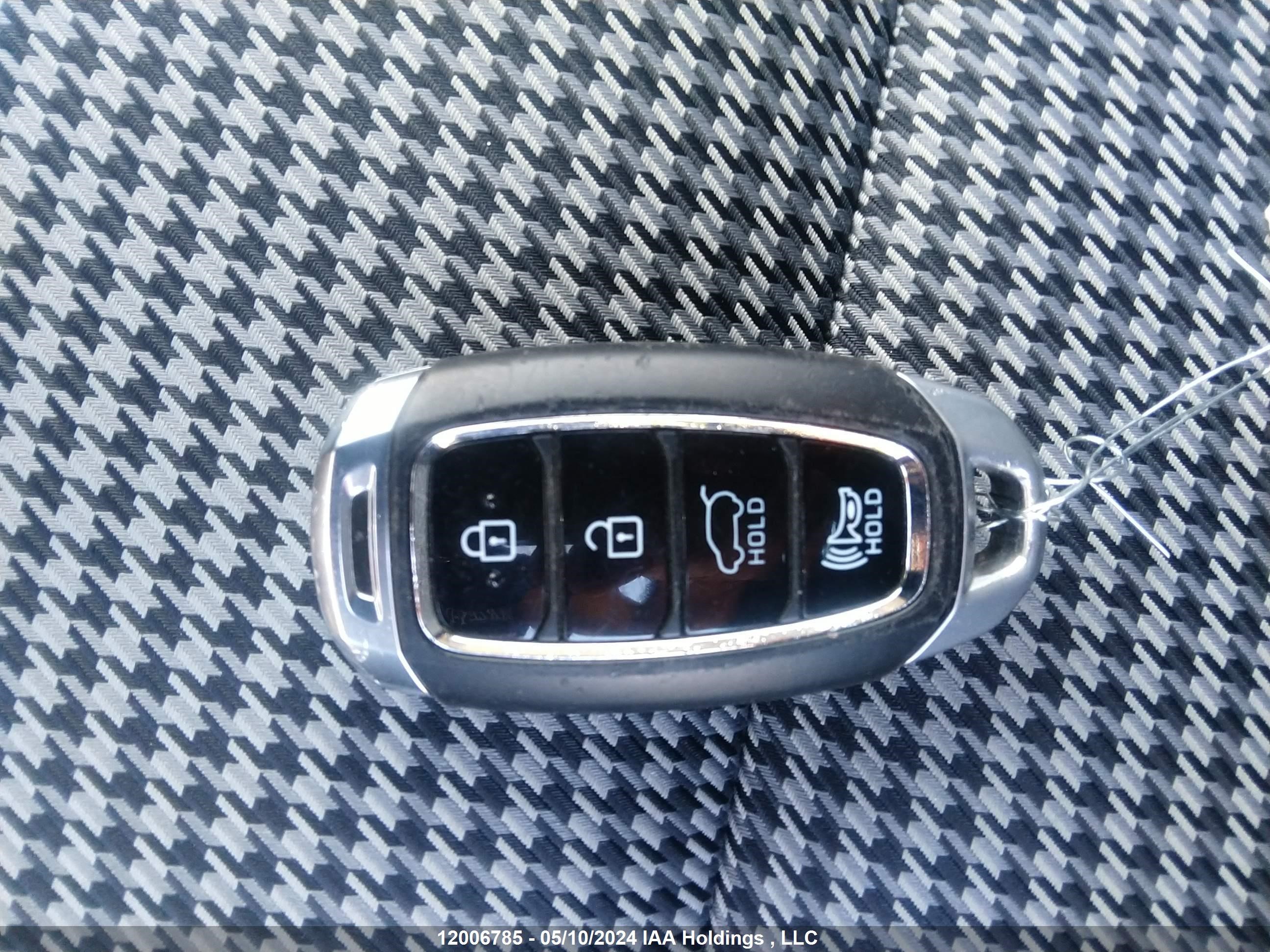 Photo 10 VIN: KM8K2CAAXLU419087 - HYUNDAI KONA 