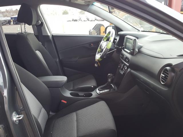 Photo 4 VIN: KM8K2CAAXLU470475 - HYUNDAI KONA SEL 