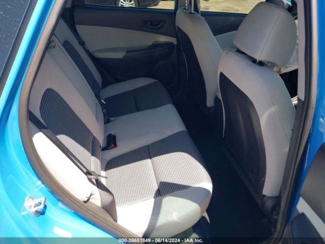 Photo 7 VIN: KM8K2CAB3NU875640 - HYUNDAI KONA 