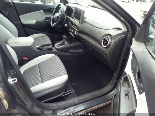 Photo 4 VIN: KM8K2CAB5NU760263 - HYUNDAI KONA 