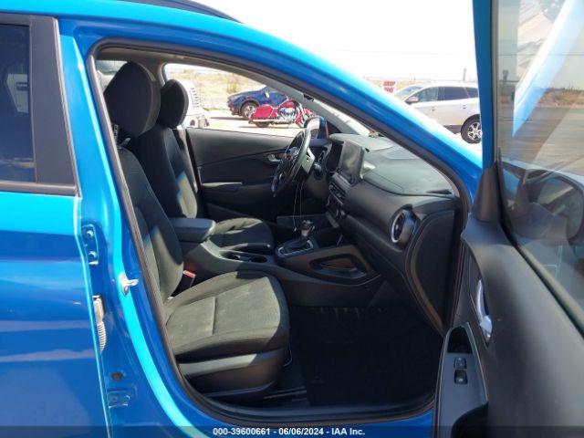 Photo 4 VIN: KM8K32AB0NU779987 - HYUNDAI KONA 