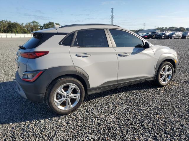 Photo 2 VIN: KM8K32AB0PU061679 - HYUNDAI KONA SEL 