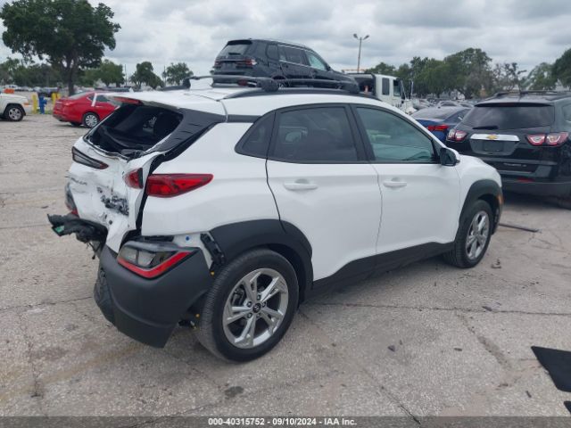 Photo 3 VIN: KM8K32AB0PU965046 - HYUNDAI KONA 