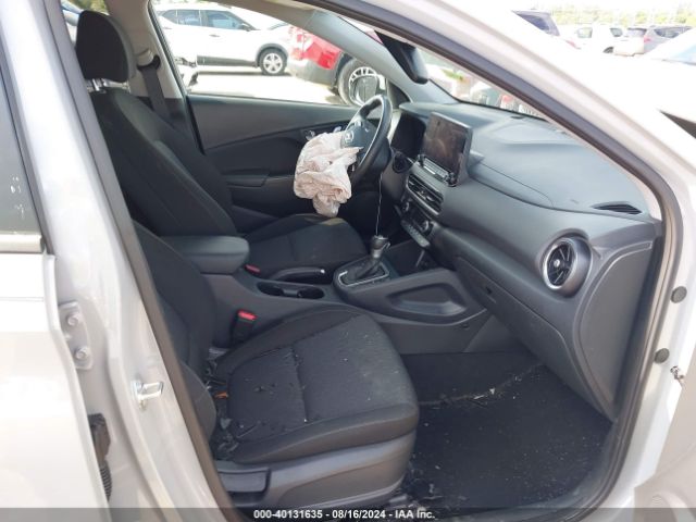 Photo 4 VIN: KM8K32AB2PU061358 - HYUNDAI KONA 