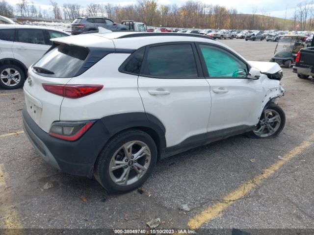 Photo 3 VIN: KM8K32AB3NU863611 - HYUNDAI KONA 