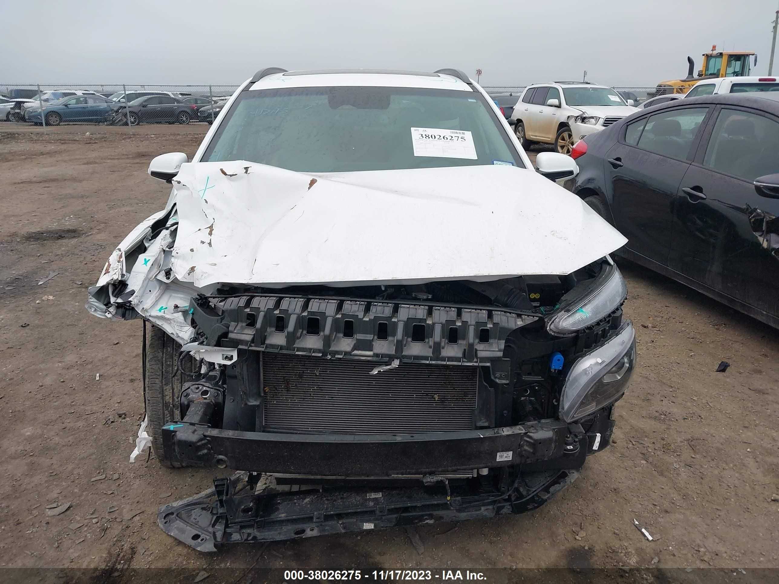 Photo 12 VIN: KM8K32AB4NU891272 - HYUNDAI KONA 