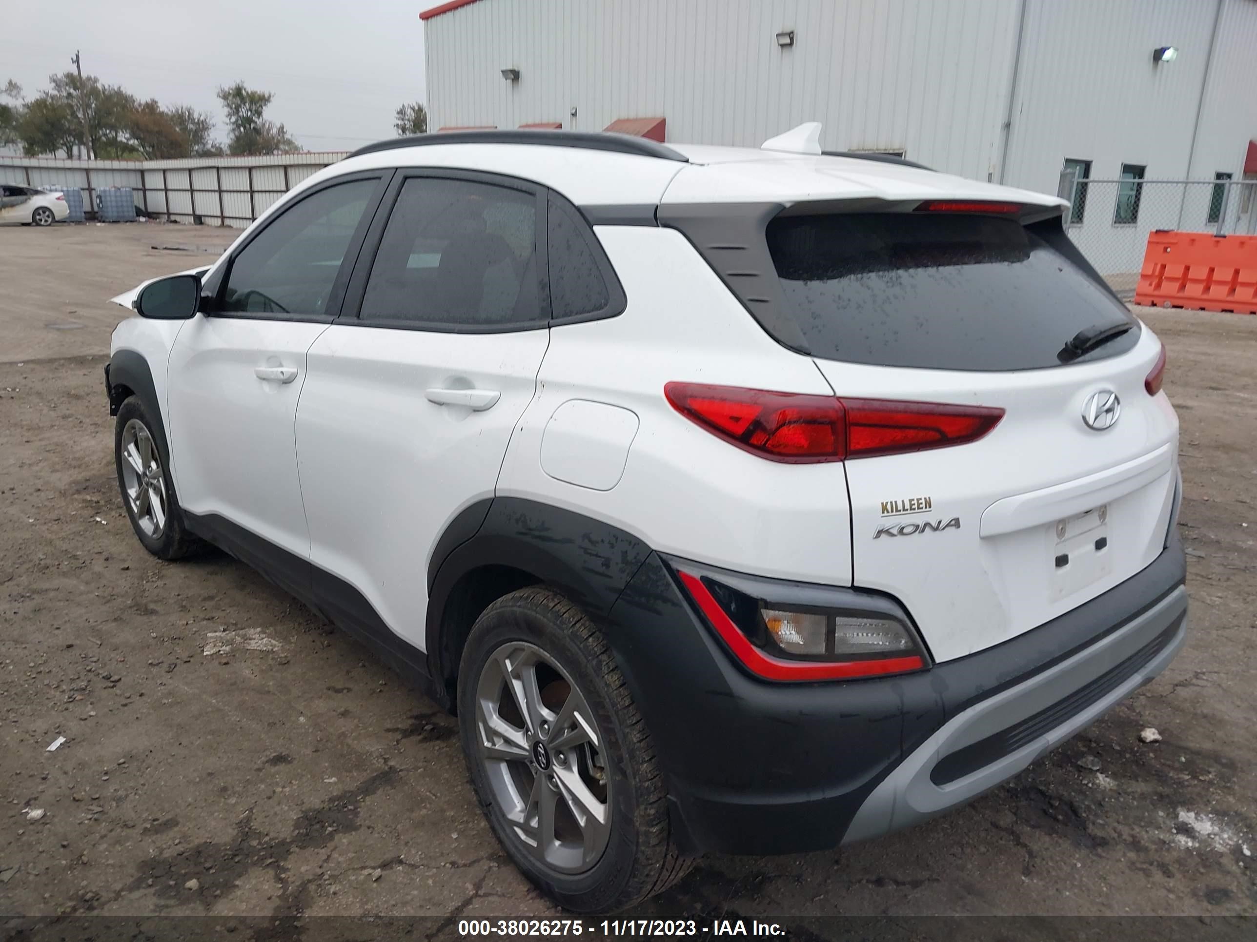 Photo 2 VIN: KM8K32AB4NU891272 - HYUNDAI KONA 