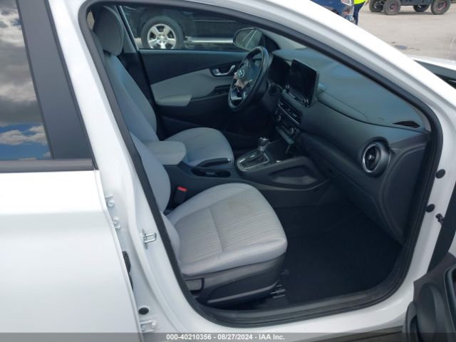 Photo 4 VIN: KM8K32AB5PU056946 - HYUNDAI KONA 