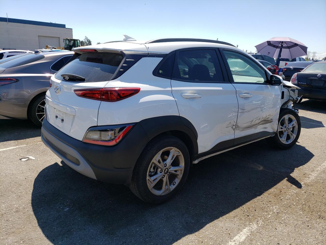 Photo 2 VIN: KM8K32AB7NU919808 - HYUNDAI KONA 