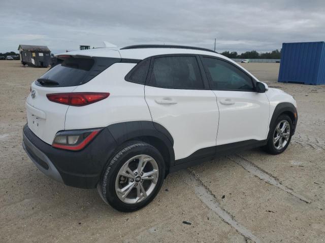 Photo 2 VIN: KM8K32AB8NU765917 - HYUNDAI KONA 