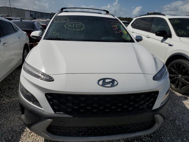 Photo 4 VIN: KM8K32AB8PU966400 - HYUNDAI KONA SEL 