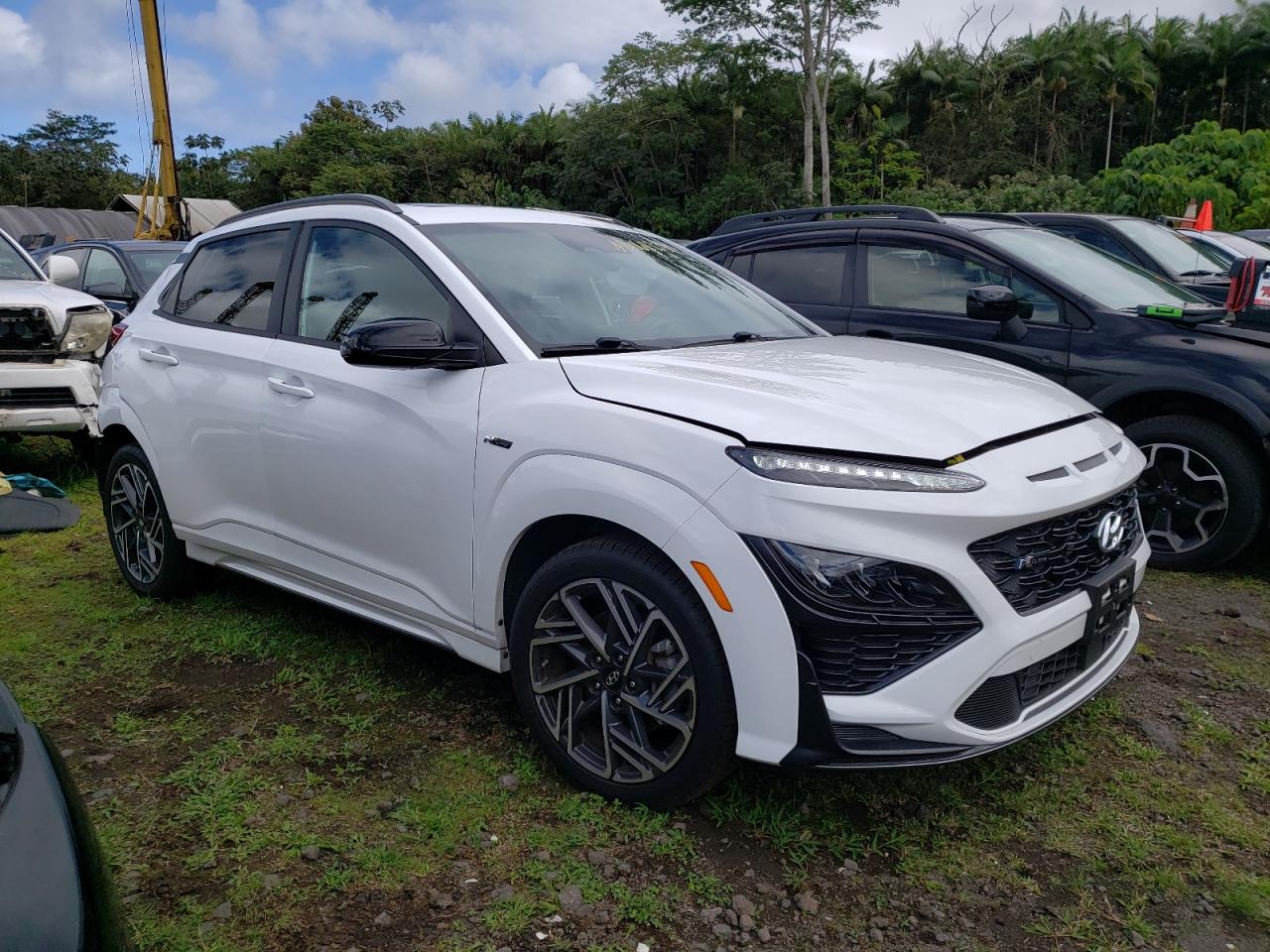 Photo 3 VIN: KM8K33A38NU868821 - HYUNDAI KONA 