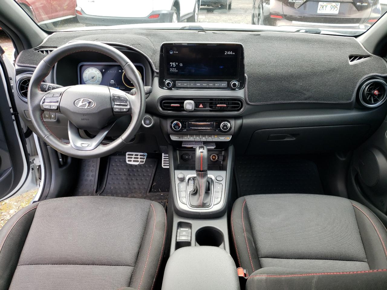 Photo 7 VIN: KM8K33A38NU868821 - HYUNDAI KONA 