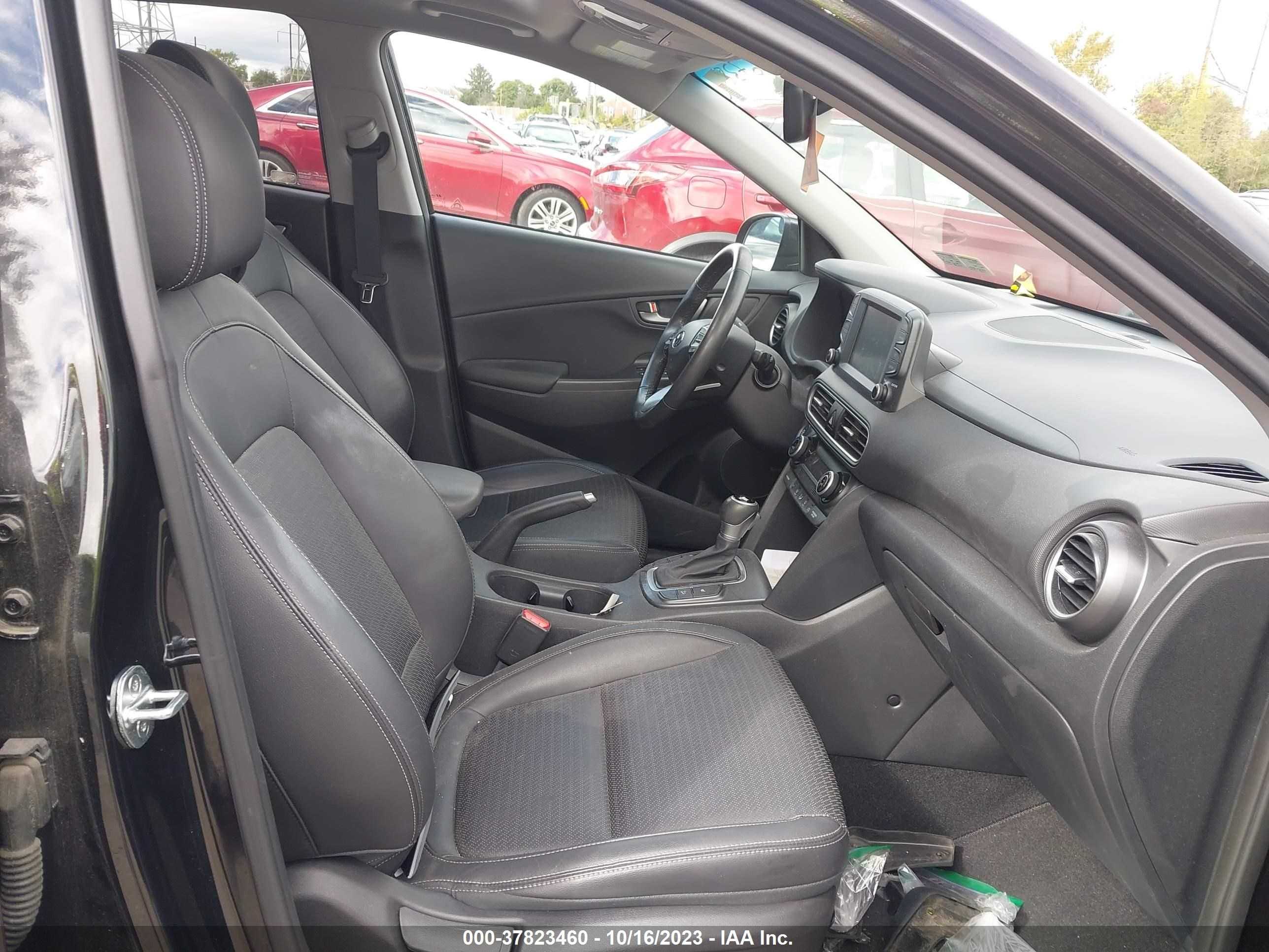 Photo 4 VIN: KM8K33A50KU326738 - HYUNDAI KONA 