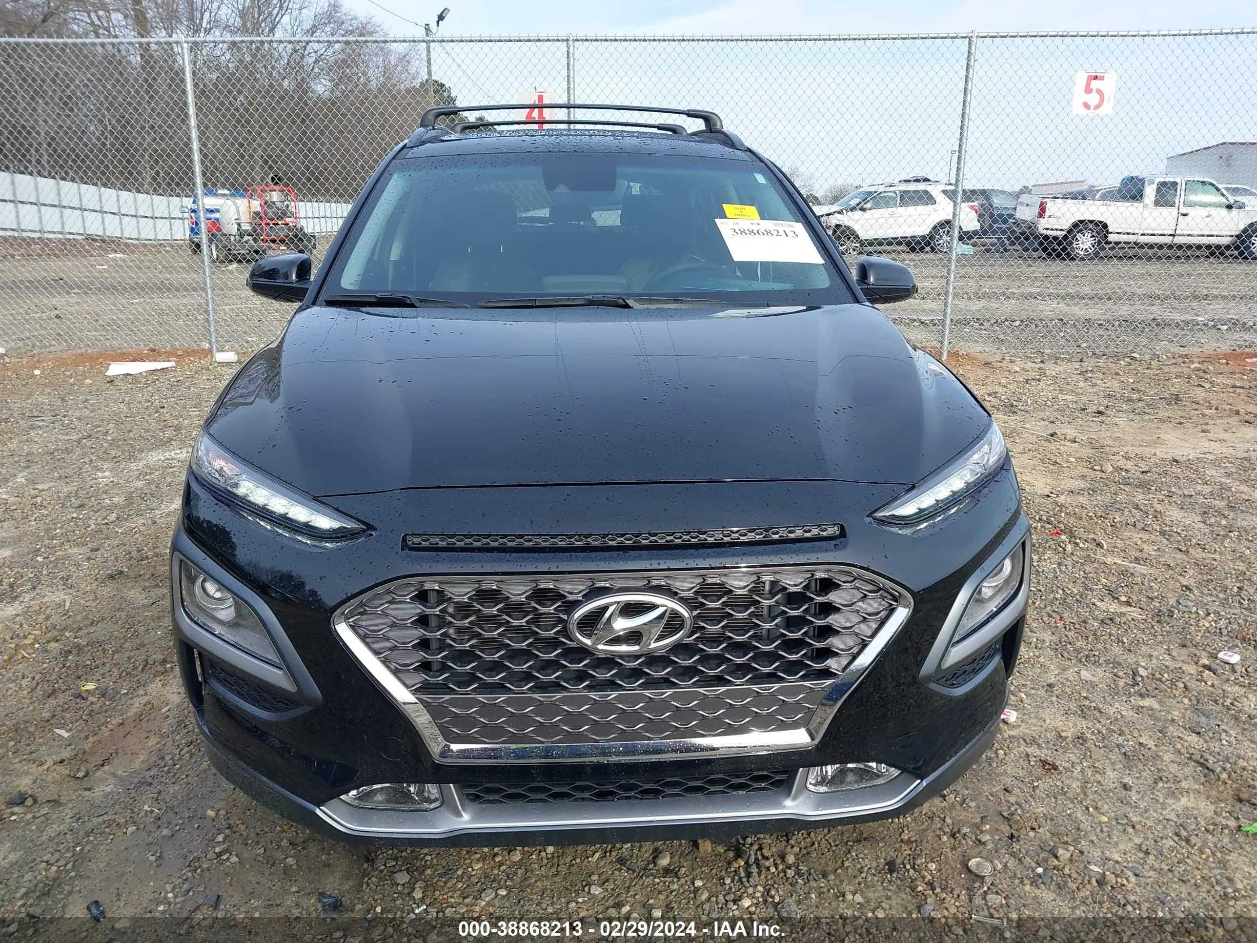 Photo 11 VIN: KM8K33A50MU724924 - HYUNDAI KONA 