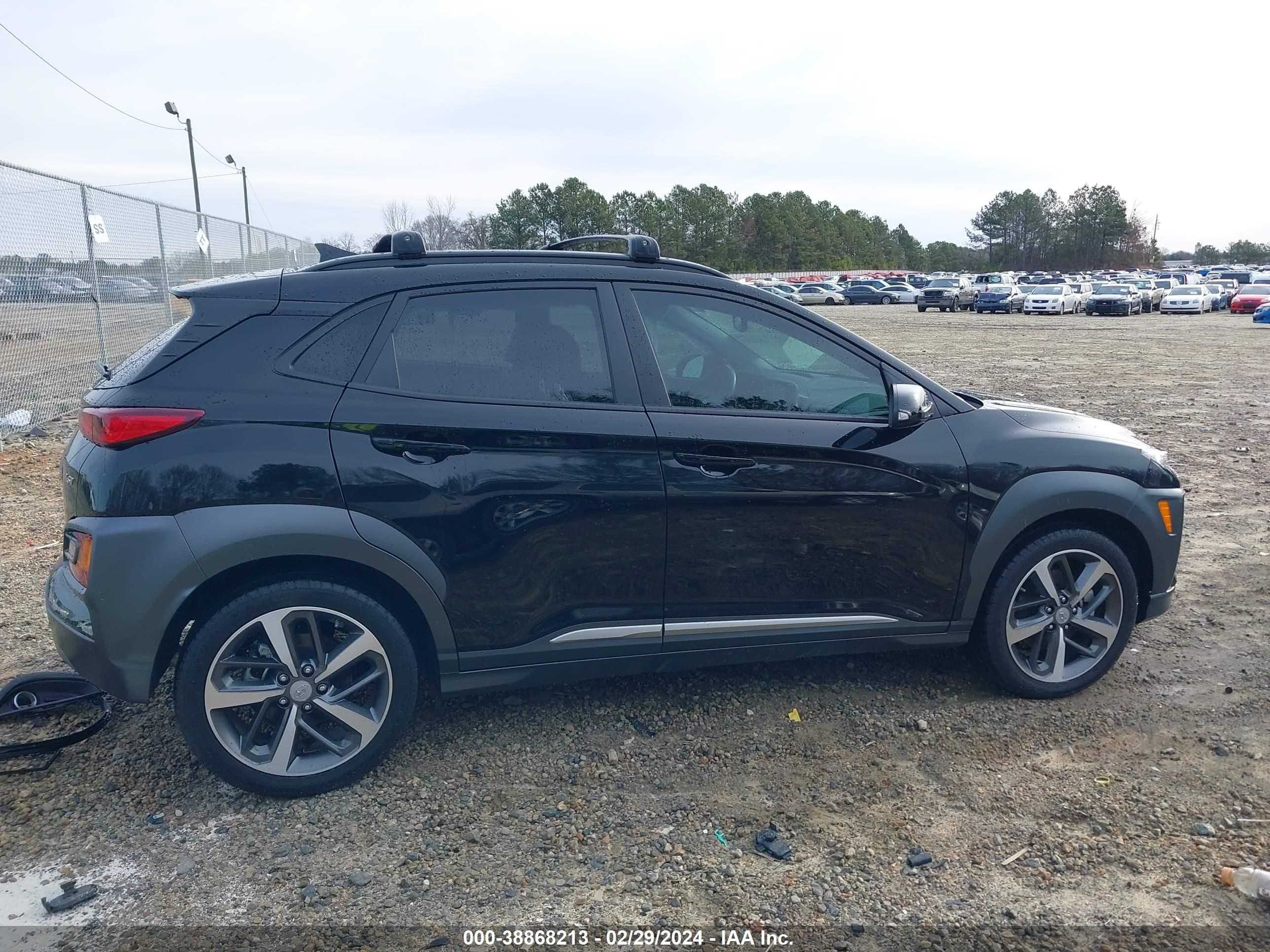 Photo 12 VIN: KM8K33A50MU724924 - HYUNDAI KONA 