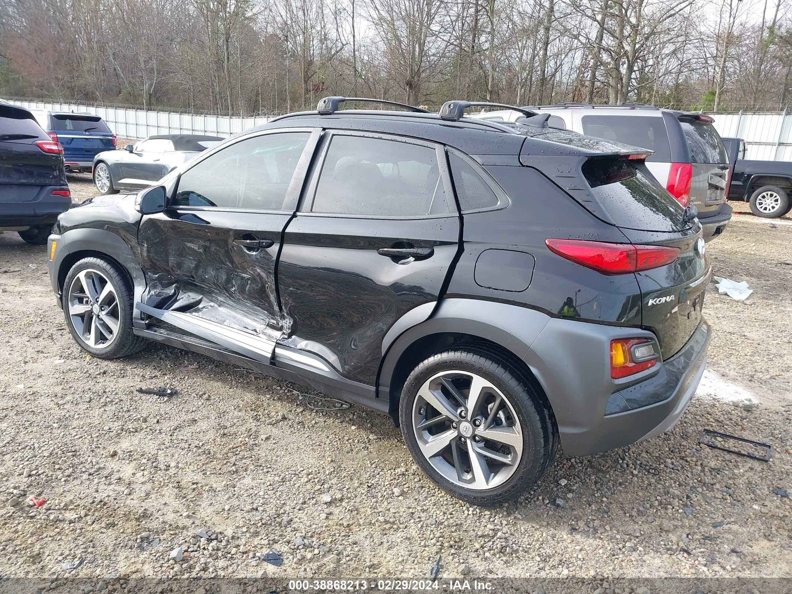 Photo 2 VIN: KM8K33A50MU724924 - HYUNDAI KONA 