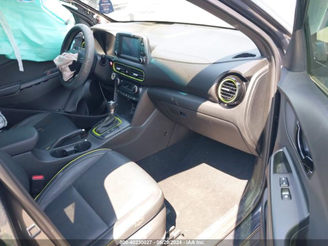 Photo 4 VIN: KM8K33A51JU094651 - HYUNDAI KONA 