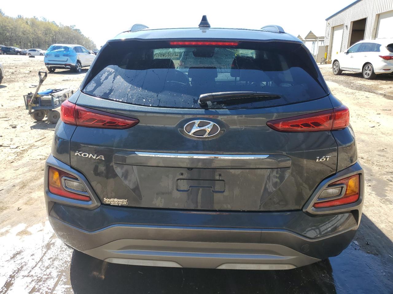 Photo 5 VIN: KM8K33A55KU201833 - HYUNDAI KONA 