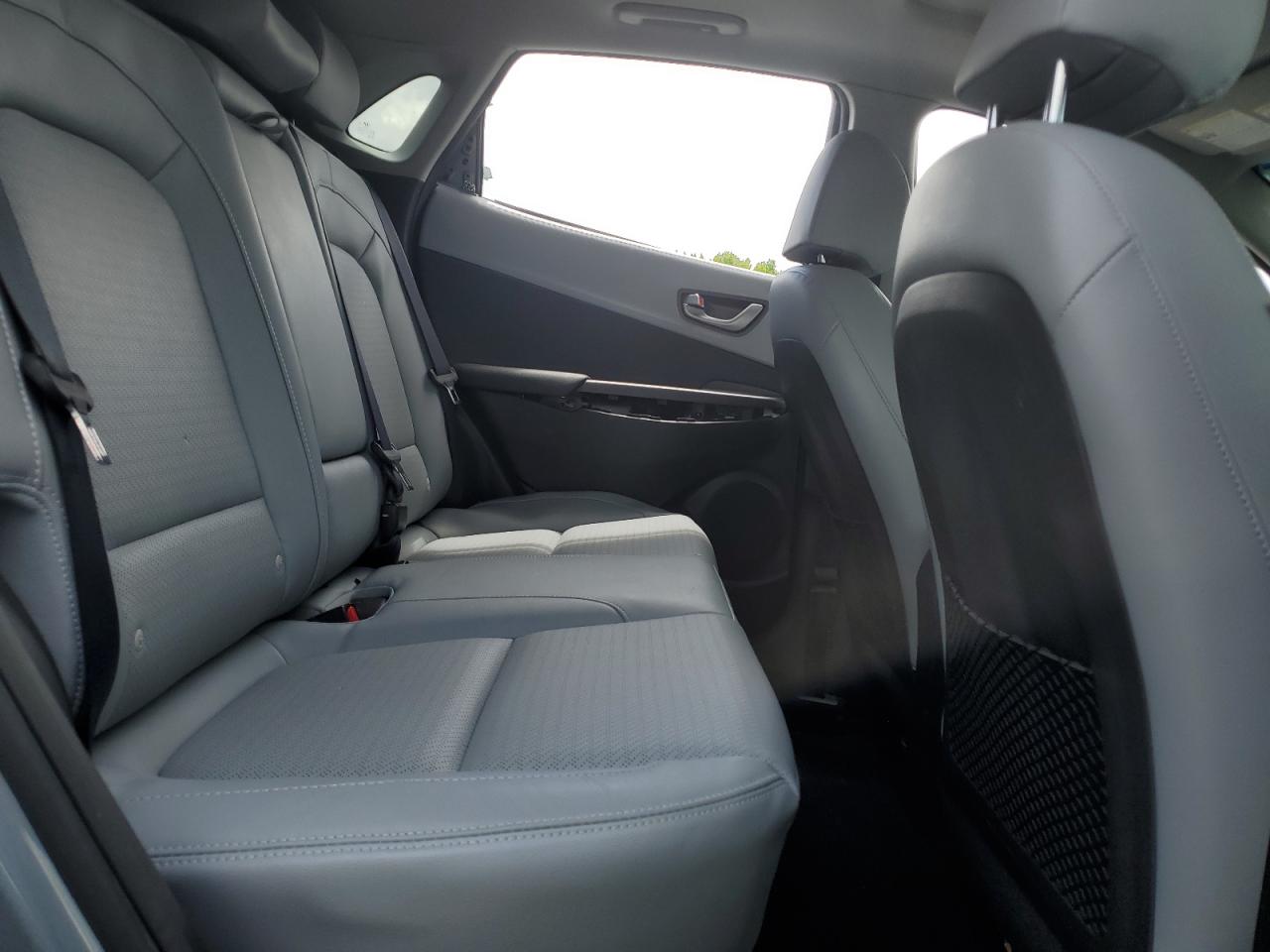 Photo 9 VIN: KM8K33A55LU486048 - HYUNDAI KONA 