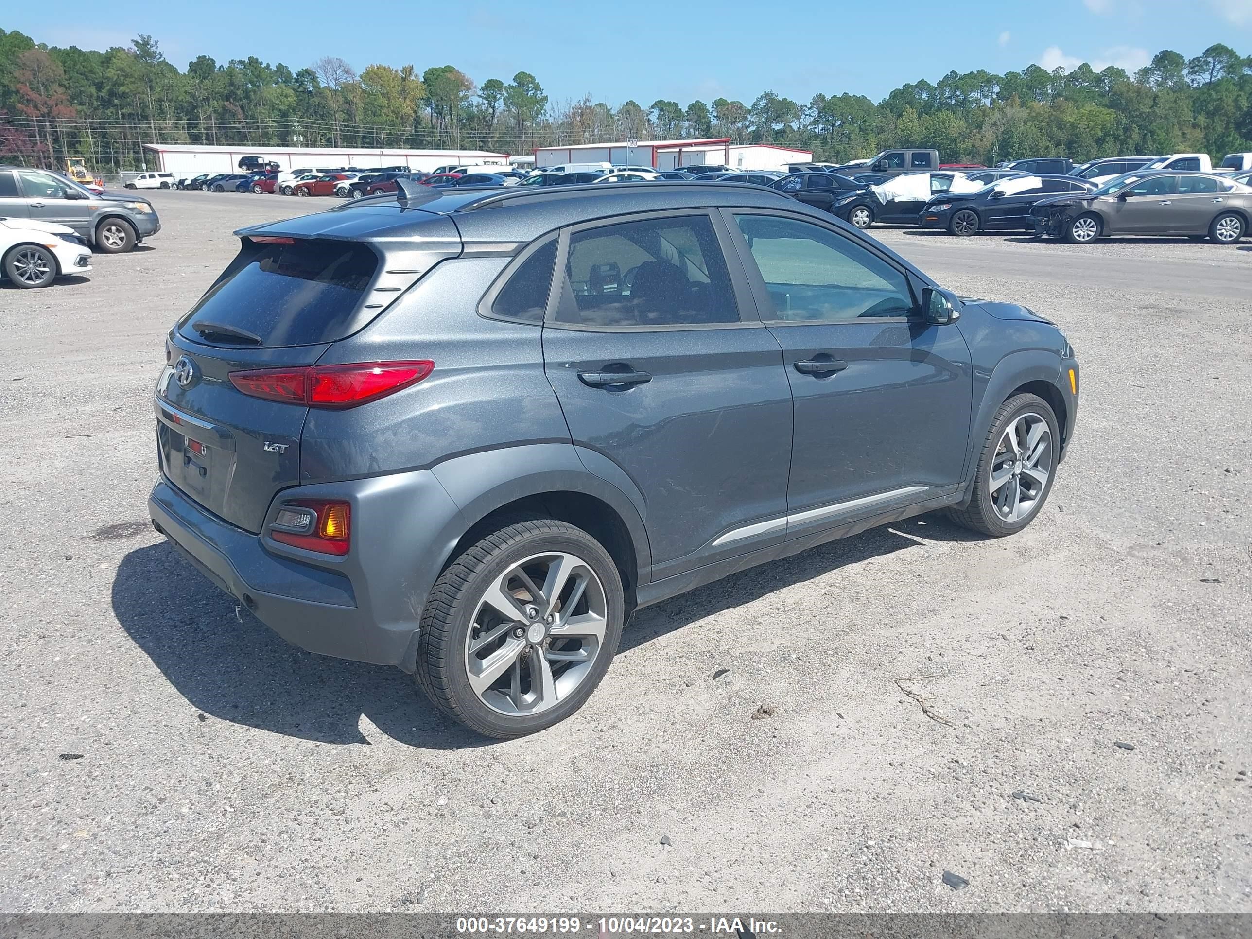 Photo 3 VIN: KM8K33A56LU453818 - HYUNDAI KONA 