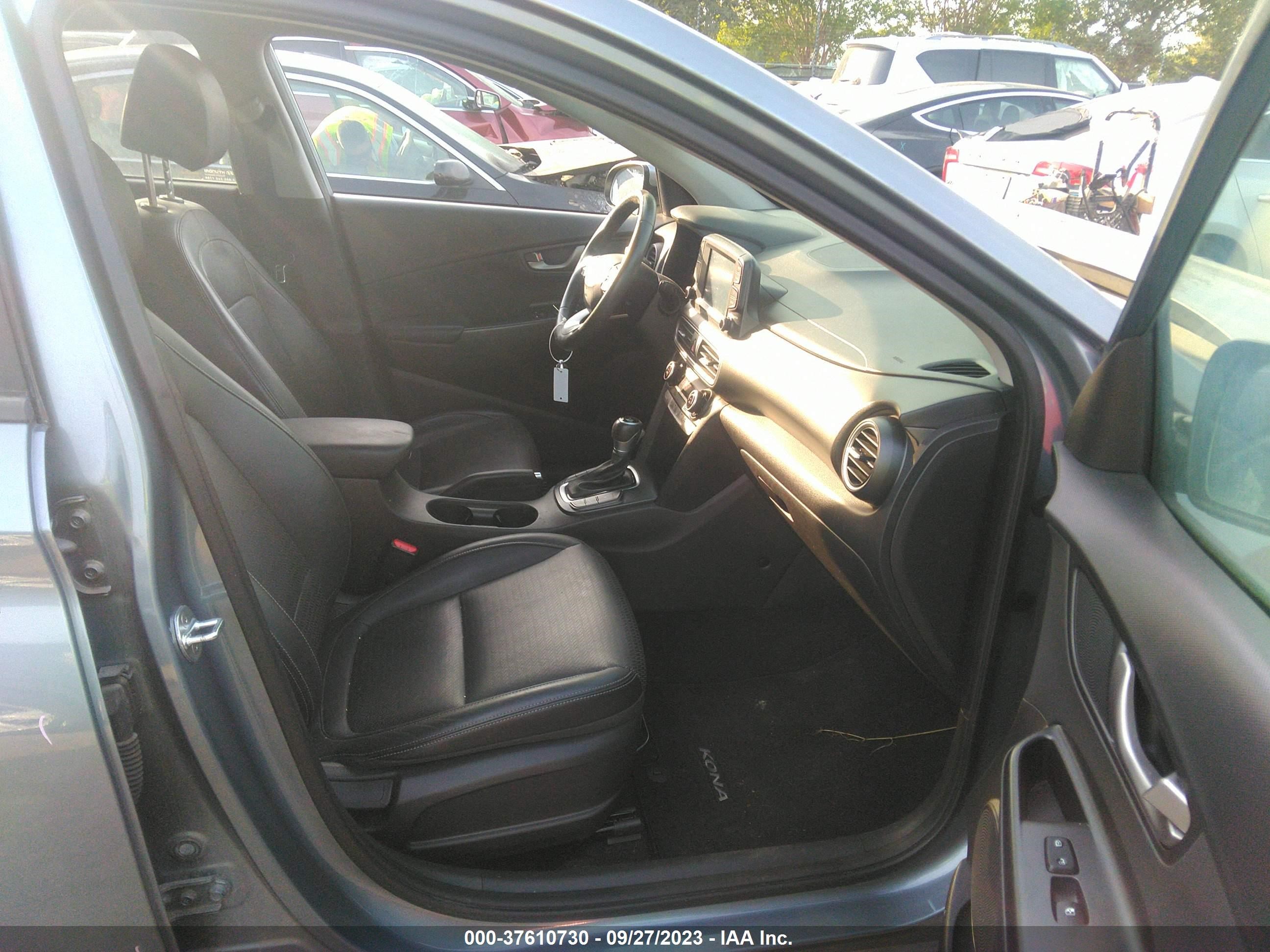 Photo 4 VIN: KM8K33A57JU080110 - HYUNDAI KONA 