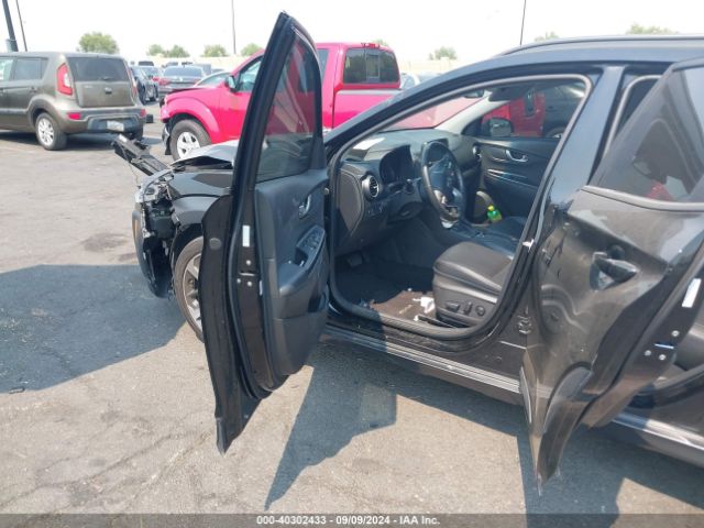 Photo 4 VIN: KM8K33A57JU086358 - HYUNDAI KONA 